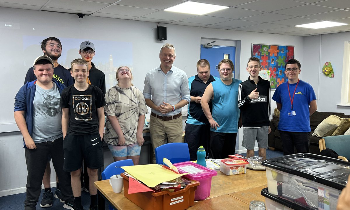 LukePollard's tweet photo. Good to speak to the young people at @Routeways in Devonport Park this morning. They’re learning life skills today, making crafts they’re selling at Plymouth Central Library on Friday. Thanks for all the engagement today. https://t.co/4vUgiiHO8y