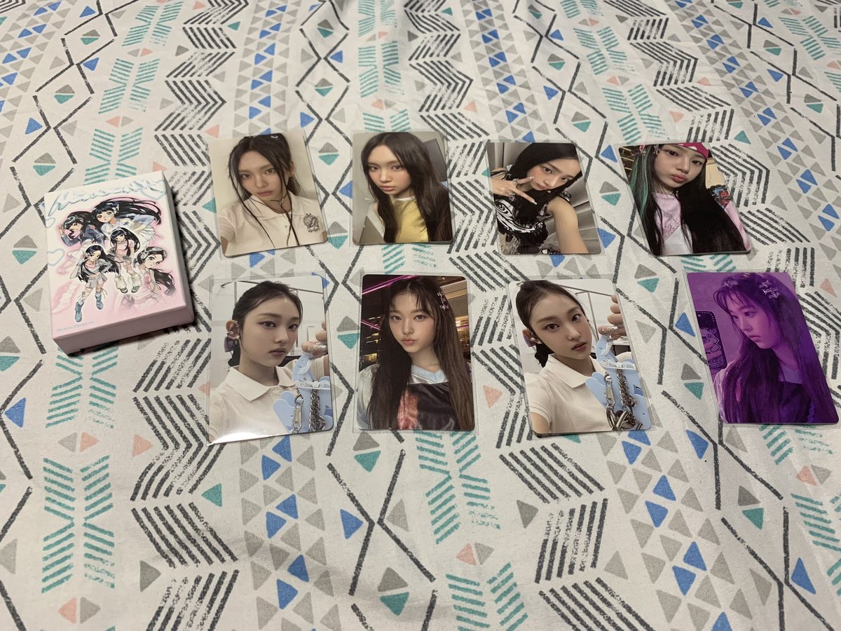 aka_redzz's tweet photo. pcs and wv album arrived safely. thank you so much for the safe packaging and fast delivery!! thank you rin po for the freebies!!
#rielproofs @s07vn https://t.co/36mcdC8mfn
