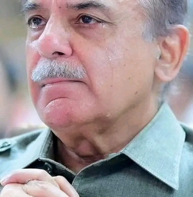 TA_7965's tweet photo. شہباز شریف کوئی شک نہیں کہ آپ غریبوں کے لیئے درد دل رکھتے ہیں
لیکن اگر آپ واقعی درد دل رکھتے ہیں تو آپکے پاس ابھی بھی 20 دن ہیں جاتے جاتے سرکار کے خرچے پر بوجھ بننے والے افسران ملازمین ججز بیوروکریٹس سیاست دان کنٹریکٹر ودیگر تمام سب کا احتساب کر جائیں
@CMShehbaz https://t.co/haF5XhgtHr