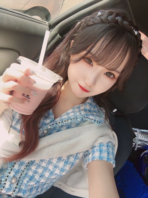 Twitterのコスプレ画像15