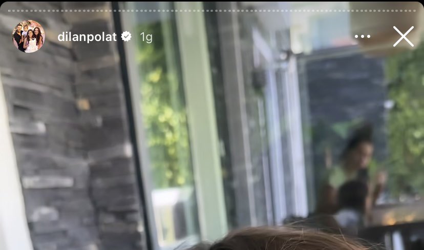 yokbezey's tweet photo. Kanka siz gidin ya ben bugün sitcom bir diziye başladım onu izlicem https://t.co/PMIB1qDYM8