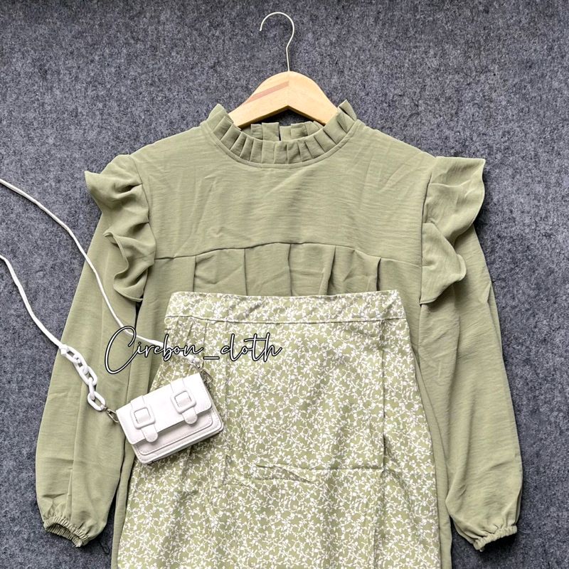 arl0414_'s tweet photo. ONE SET PETTERN SKIRT FLORAL SKIRT 👇 https://t.co/bxijiZdcun https://t.co/DSMdXuRoEY