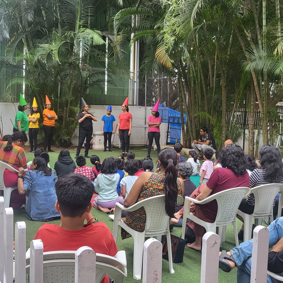 NookCosy's tweet photo. When The Day The Crayons Quit, came to life @NookCosy library. A fun and interactive performance by Living Books was enjoyed by children of all ages. Glorious Bangalore Sunday afternoon just made everything just perfect.
@OliverJeffers @SudeshnaShome @radhikasathe https://t.co/nnTvabKEPF