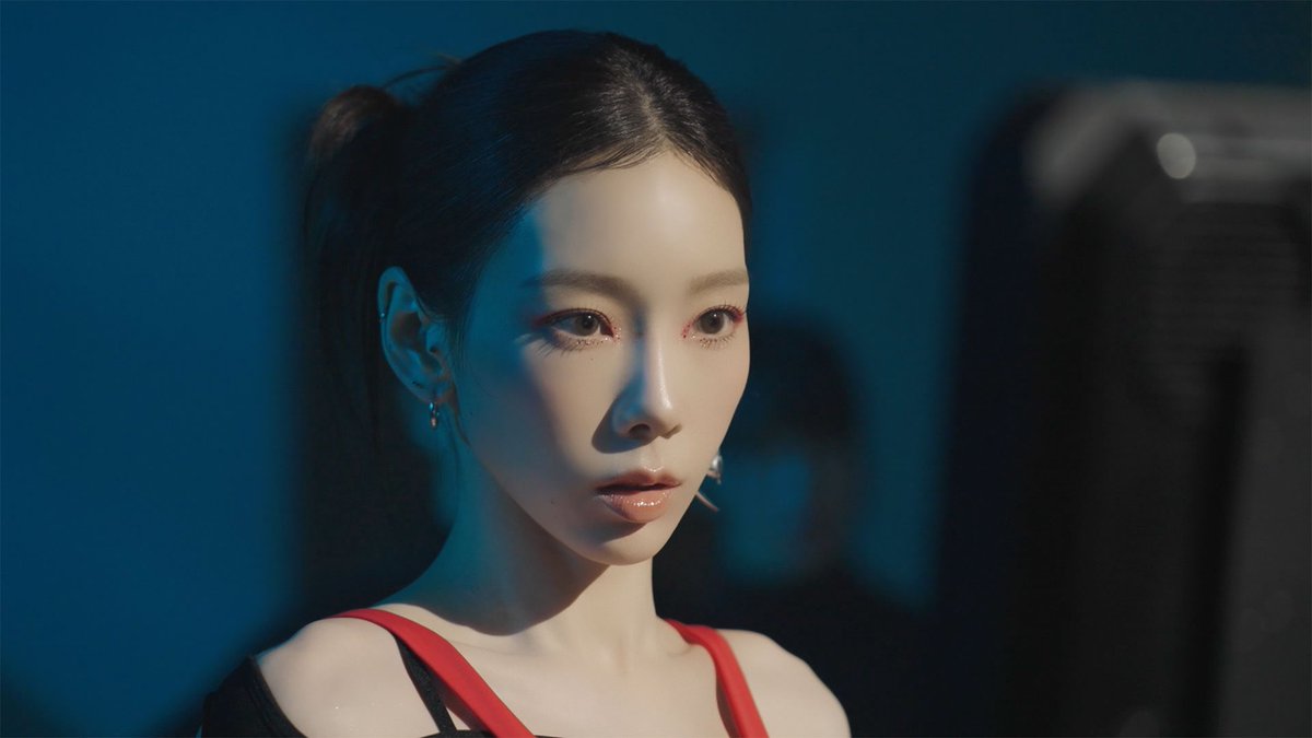 TAEYEON CONCERT VCR &amp; Poster Shooting + MD meeting Behind | ‘The ODD Of LOVE’ EP.02

youtu.be/qU_QsJXzGDM

#태연 #TAEYEON
#TheODDOfLOVE #TAEYEONCONCERT_TheODDOfLOVE
#Behind