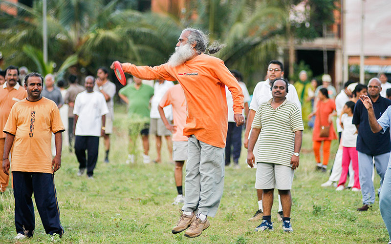 Sadhguru tweet media