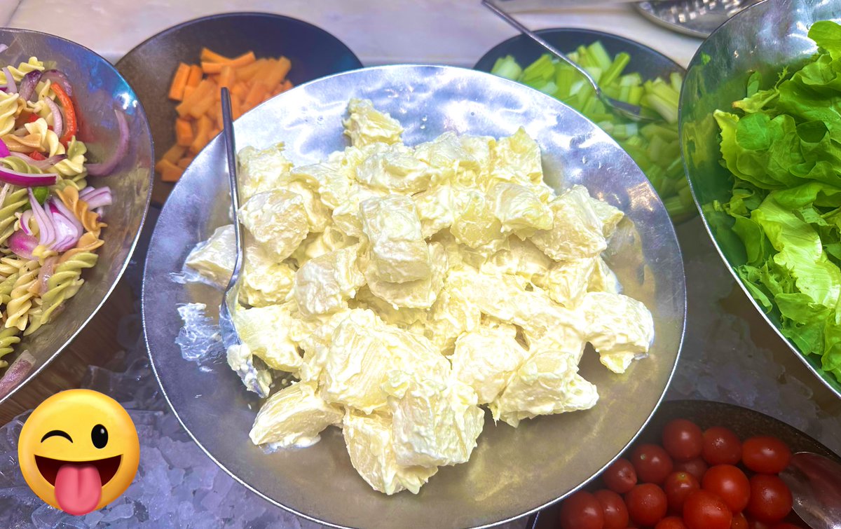 KckLibrary's tweet image. Babylon | Party Foul Clip feat. Margot Robbie | Paramount Movies youtu.be/SFx8eoV8KOk from @YouTube #KckLibrary 🌎 #KckResearch📚 #Movie 🎬🍿🎞️ #Relax #Music