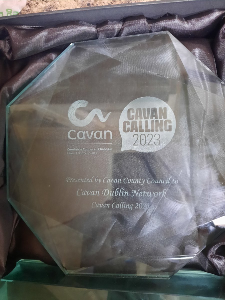 NeilPhair's tweet photo. Extremely surprised and grateful to accept this lovely glass piece on behalf of the @CavanDublin from @cavancoco at a Civic Reception on Fri 28th July. The reception was to honour the Cavan societies and twinning organisations across the world as part of @cavancalling https://t.co/NbPLPw3CXm