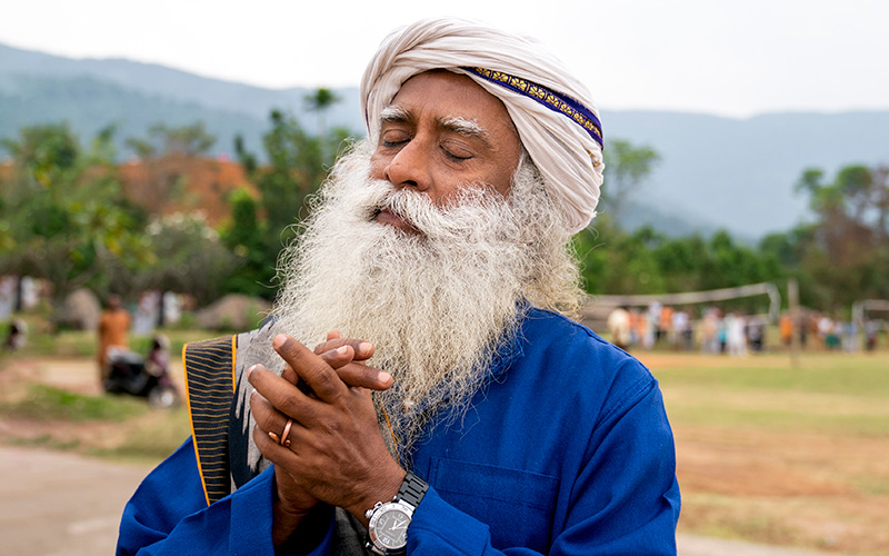 SadhguruJV's tweet photo. Essentially, all yogic practices are aimed at heightening your Energy, your Awareness, and your Presence. #SadhguruQuotes https://t.co/PTV9bDMXs5