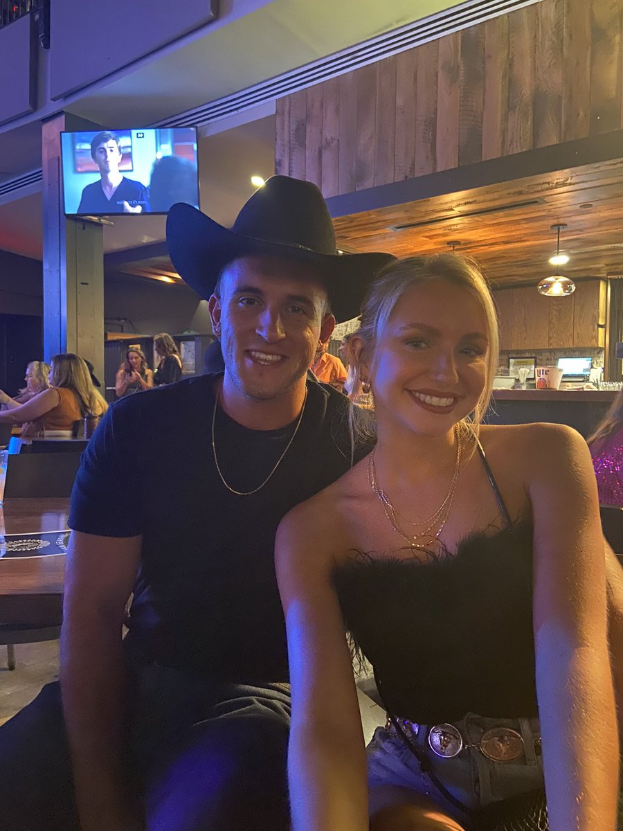matt_nirschl's tweet photo. Happy Birthday Taylor Ana Nirschl!  You are an amazing young woman that is easy to be proud of!  You ALWAYS warm our hearts with your presence, thank you!  Enjoy your Day….Love you https://t.co/G6mGG3g4YK