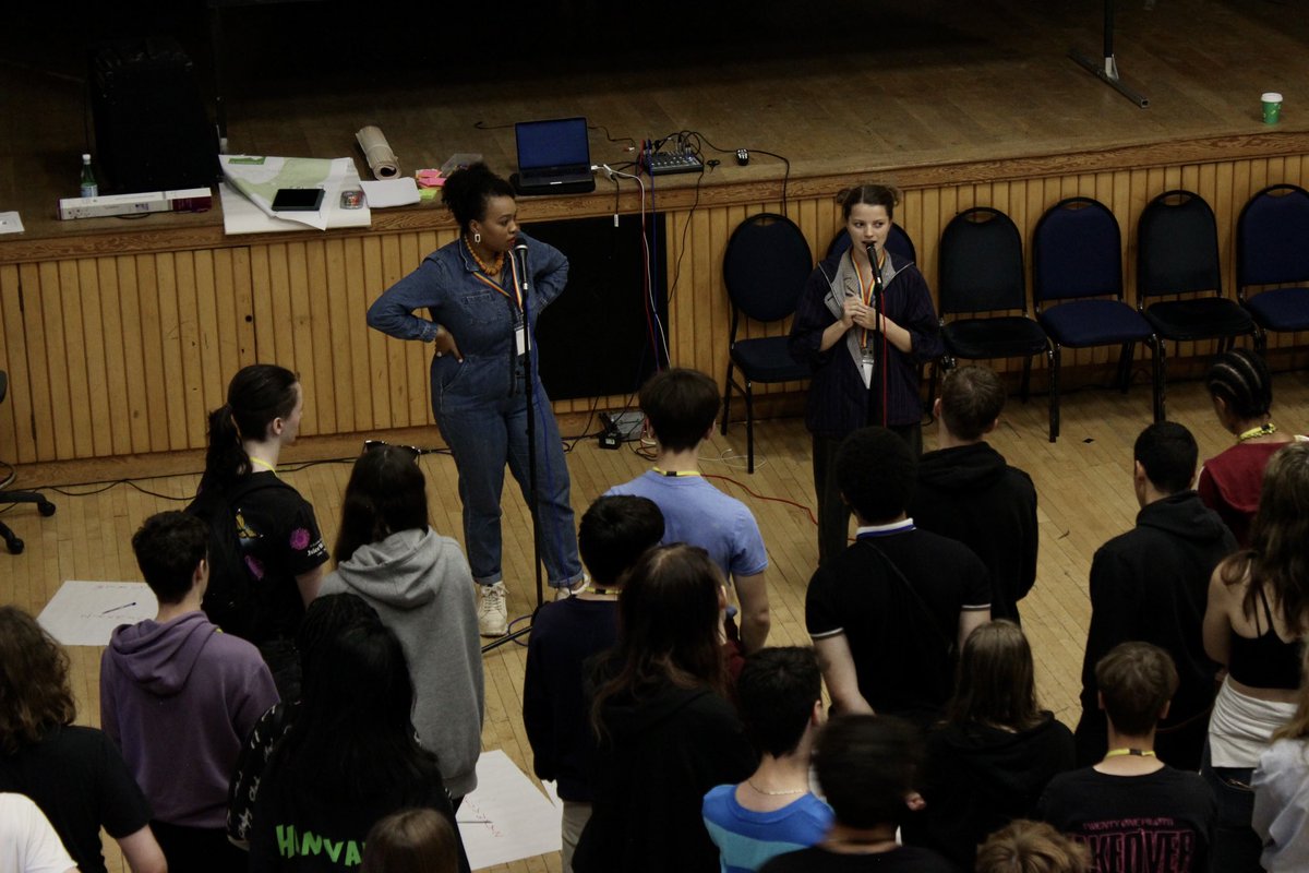 A massive thank you to @aliceboydmusic and @joynkoyo for delivering this mornings session sharing idea-generation techniques, creating spaces for our young composers to work as a team and reflecting on their own journeys to music-making. ⁠✍️💭✨