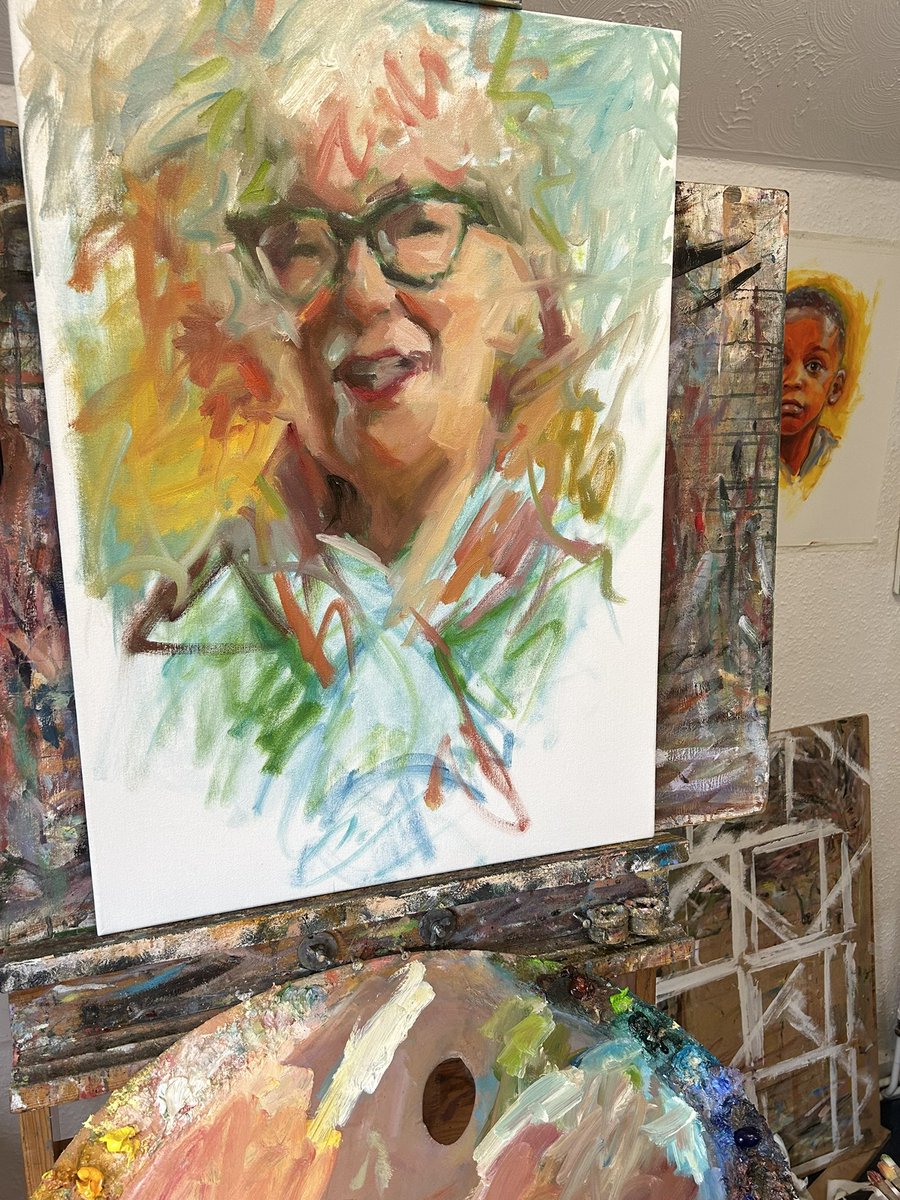 Back in the studio after a week off. Starting off with the beginning of an exciting new portrait…any guesses who?  #portrait #portraitartist #art #oilpaint