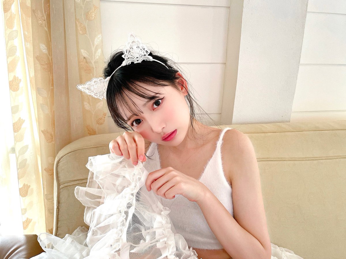 鈴木瞳美1st写真集 ひとめぼれ【公式】 (@suzuki_hitomi_1) / Posts / X