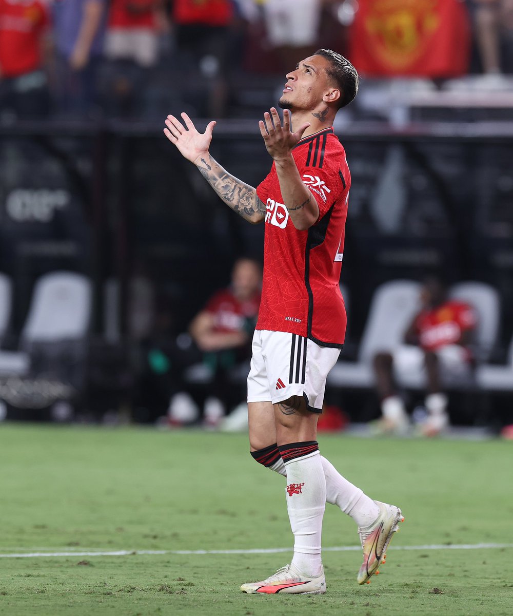 Antony Santos tweet media