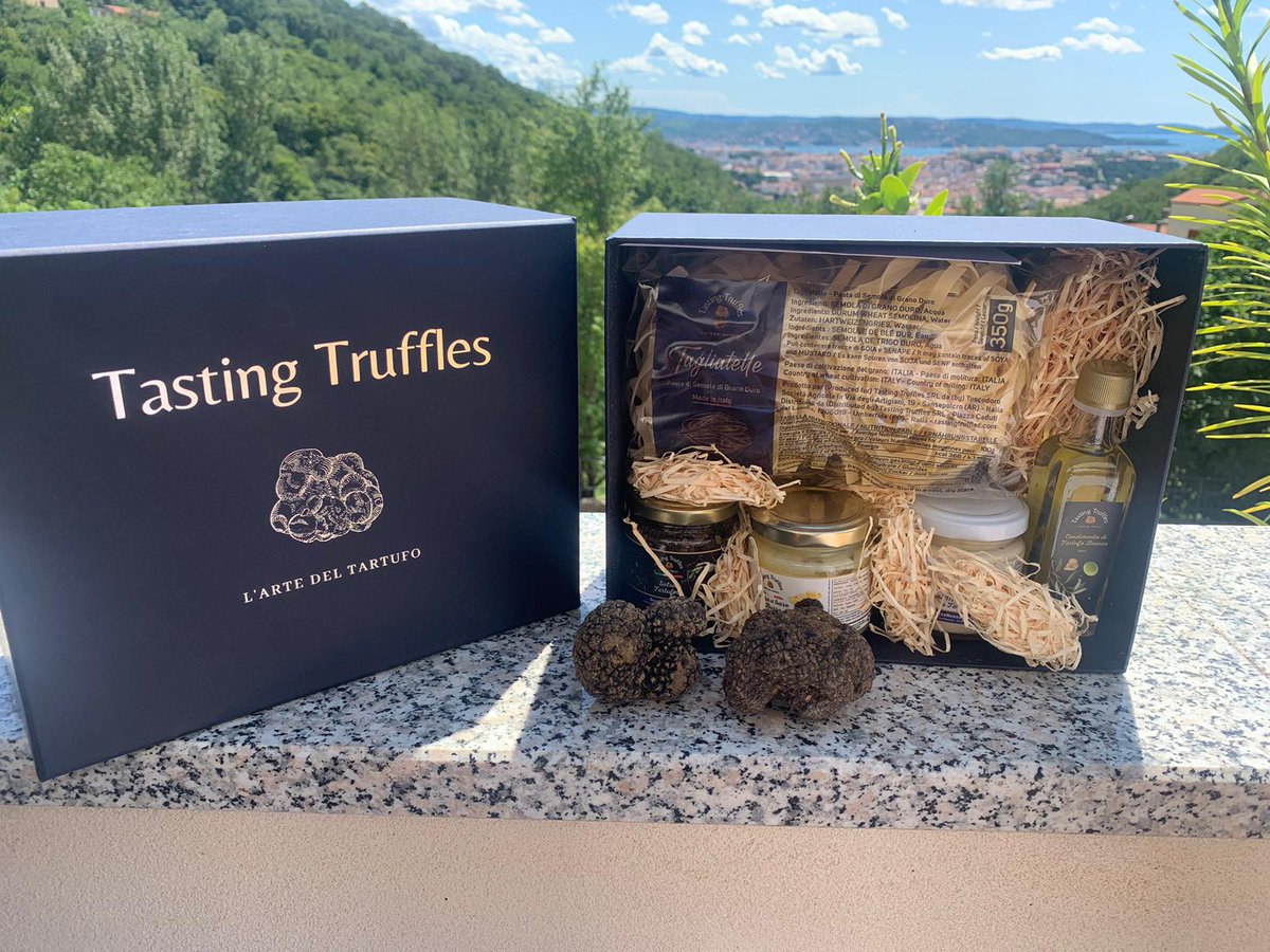 Legend_Miners's tweet photo. Remember, within the game, there's a hidden way to obtain a Cooking Box, and only the first to discover the secret will get the box with the fresh truffle! ๐๐ #Gaming #TheLegendofTheMiners #HiddenSecrets
@tastingtruffles @TheSandboxGame @meta_viu @hardrockcrypto @TheSandboxIT https://t.co/xOMIYAxwip