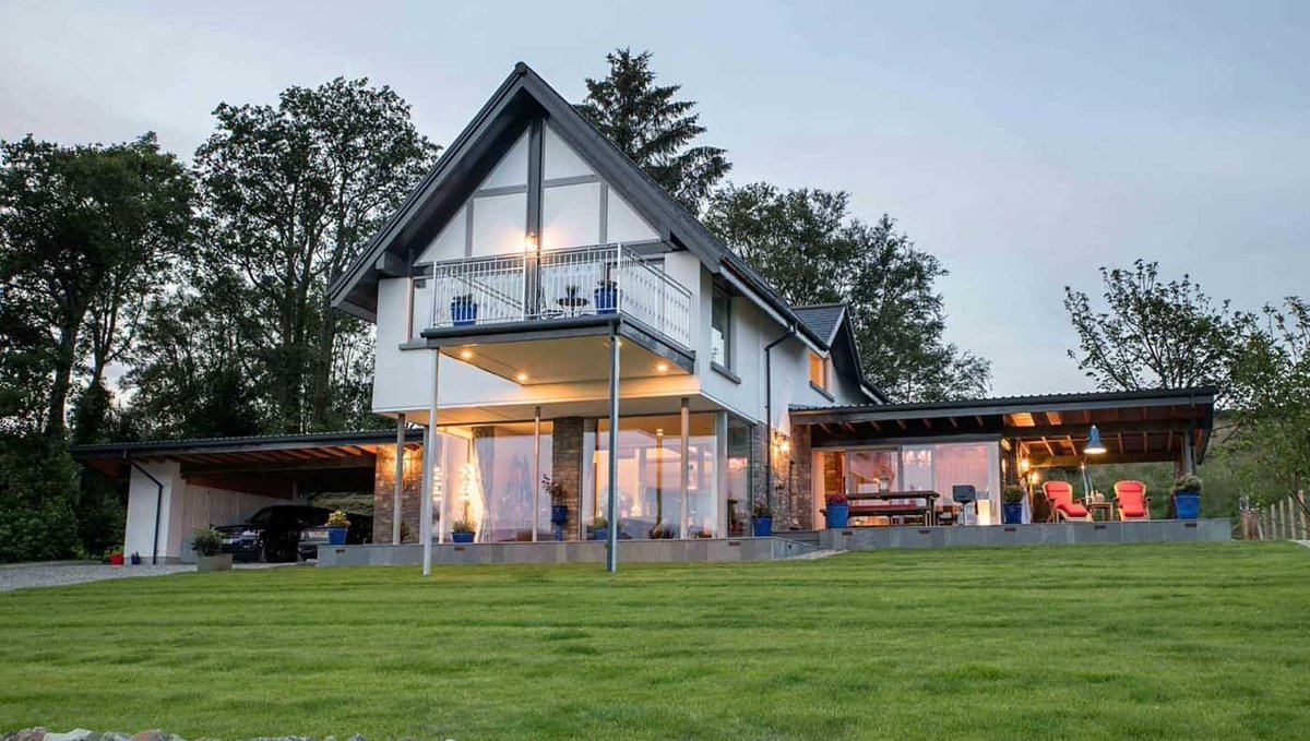 Fabulous Holiday Cottages tweet media