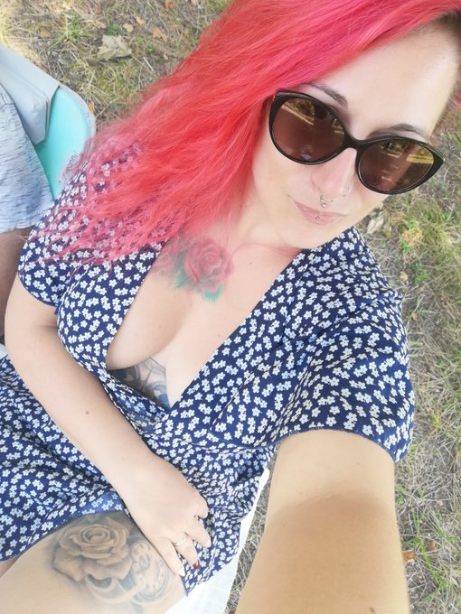 On prend l'air ici et vous ? 💋 https://t.co/wAVomw7AAP