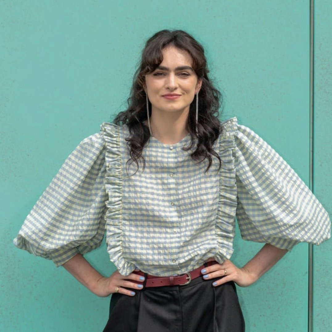12bowstreet's tweet photo. Check out this great interview with #ProgGrad  Maria Oxley Boardman today: https://t.co/Syc3XxajFl https://t.co/hrwzBuumUR