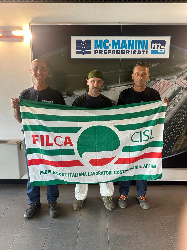✌️ Importante successo della Filca alle elezioni Rsu alla McManini prefabbricati di #Somaglia (#Lodi):  eletti nuovamente tre rappresentanti su tre. Complimenti e auguri di buon lavoro a Iulian Preda, Giuseppe Schillaci e Giovanni Battista Ronca.