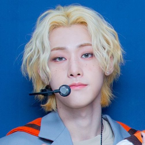 2llzlo's tweet photo. 이럴수가................................................................................................................................................................................................................................................................................ https://t.co/YxQdVgvwsU