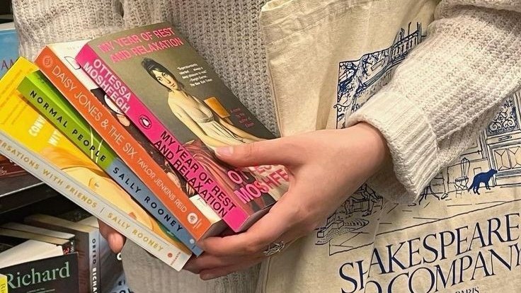 no thoughts head empty, just bookstores