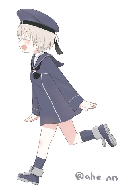 歩くレーベくん