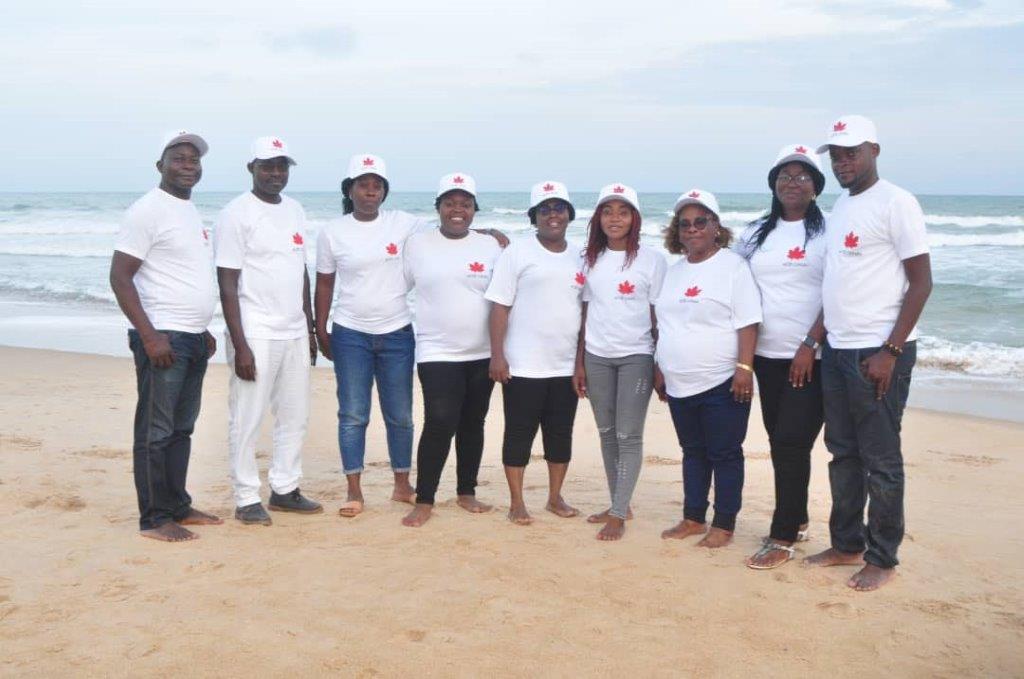 Acces_Canada's tweet photo. Accès Canada a 15 ans au Bénin

12 Juin 2008 -12 juin 2023. Cela fait exactement 15 ans que la firme d’immigration francophone au Canada, Accès Canada s’est installée au Bénin.

Dans le cadre des festivités de cet anniversaire, tout le personnel du Bureau Accès Canada-Bénin https://t.co/Pz9D70SOy8