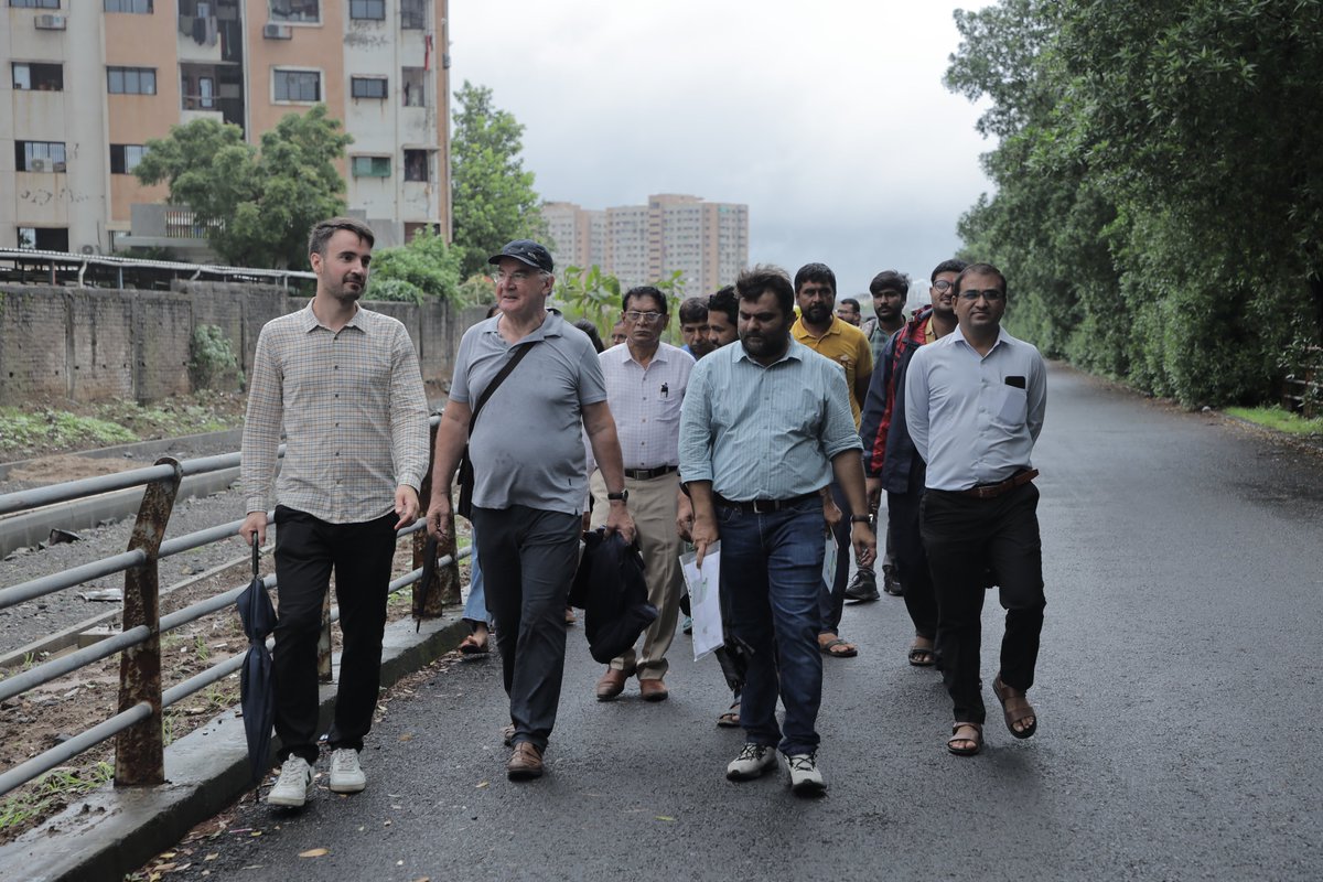 BiodiversitySMC's tweet photo. They monitored the development and gave technical assistant for the convenient implementation of the project. Also, interacted with the team of contractors and discussed about the project progress and its completion with them. https://t.co/pCUEJ3vWnw