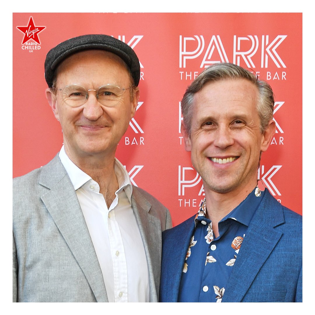 It's National Ice Cream Sandwich Day today - that should be enough to get you out of bed🍨 On the #ChrisEvansBreakfastShow with @cinchuk today: ✍️ @Markgatiss 🎭 @IanHallard #WednesdayMorning