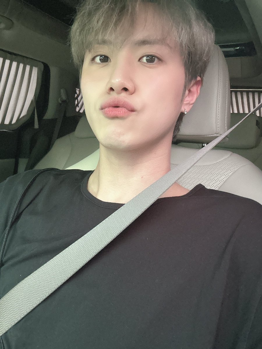 위아이(WEi) tweet media