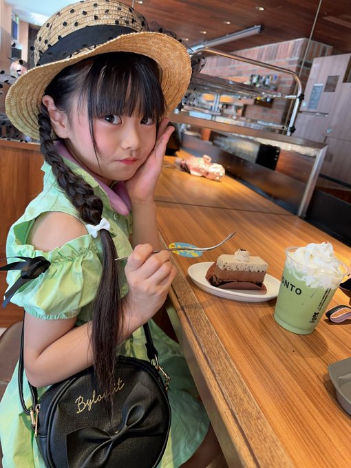Twitterのコスプレ画像21