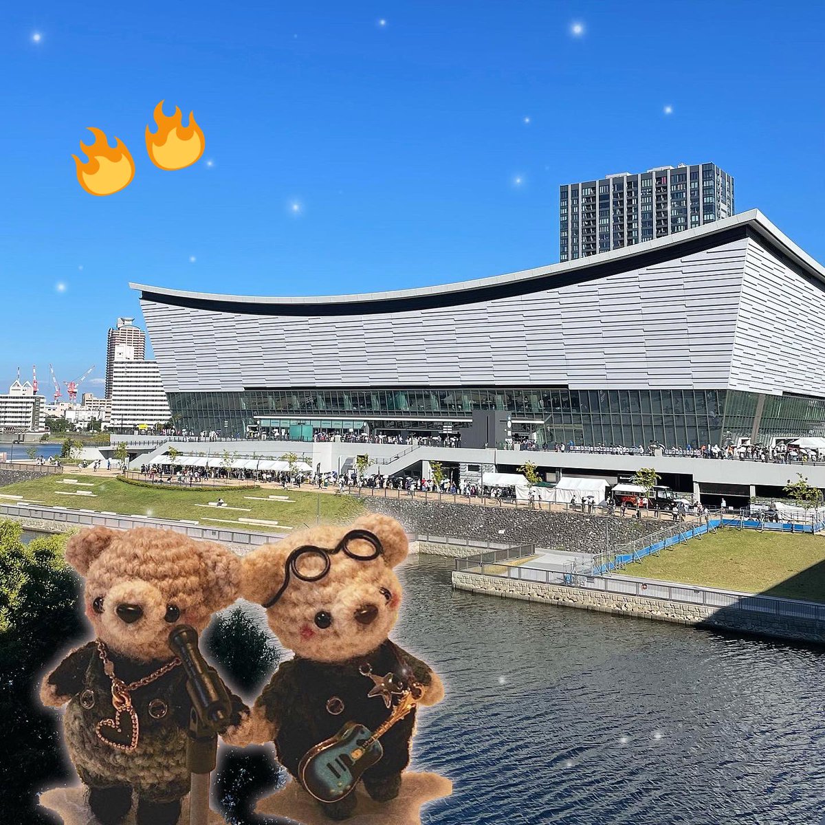 mn___3014's tweet photo. B′z Live-GYM Pleasure 2023-STARS娘と参戦してきました✩.*˚

座席に恵まれ稲葉さん松本さんを間近で見れる席でした.*˚（ＴＴ）素晴らしかったです✨

B’zをイメージしたあみぐるみ貼り付けてみました😊

おつかれさまです🎶
#Bz35th   #Bz   #有明アリーナ #Pleasure2023STARS https://t.co/u3egbQ1rt0