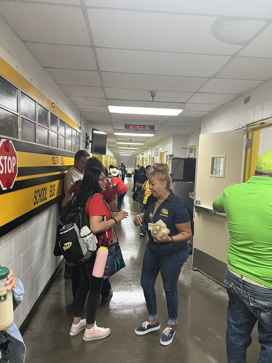 YISD Transportation tweet media