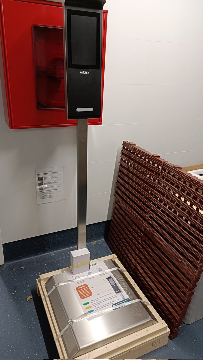 profesorFP's tweet photo. Algo que xa viñamos facendo de xeito bastante máis rudimentario durante varios cursos agora imos melloralo botando man de ferramentas asociadas á tan comentada IA.
En setembro máis 🫵⚖️
#Orbisk
#ArtificialIntelligence https://t.co/sOhAfAbmaD