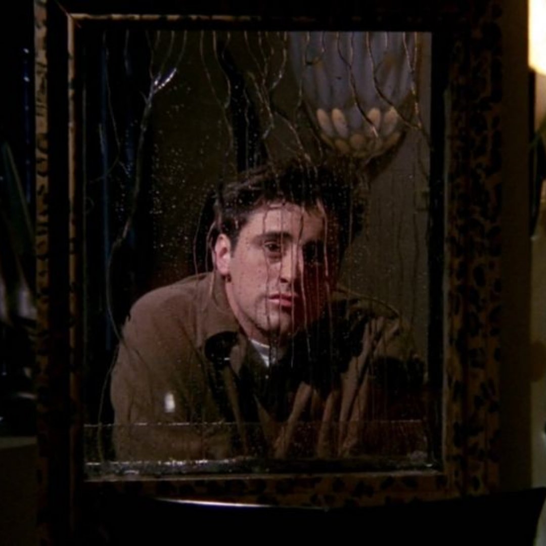 ChandlerBing_12's tweet photo. Monday mood: Joey Tribbiani https://t.co/w5zpQMwSiR