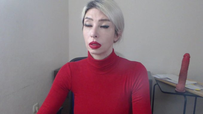 I'm online @MyFreeCams! #onmfc https://t.co/PlGLdxpm31 💚 https://t.co/xRoIqIXuew<a class="tags" href="/tag/myfreecams">@myfreecams</a><a href="/tag/onmfc"class="tags">#onmfc</a>
