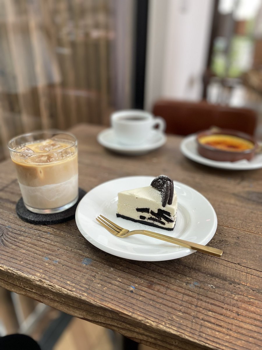 目標無事達成！
カフェでご褒美
これからは前だけ向いて頑張ろ