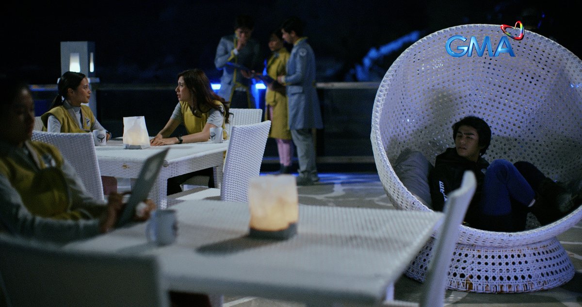 VoltesVLegacy's tweet photo. Narinig ni Mark na sinagot lang siya ni Jamie para lang masaktan ni Jamie si Steve! Nako, ano kaya ang nararamdaman ni Mark ngayon?! #VoltesVLegacy #V5LegacyVoltesVReplica https://t.co/CQK6MqRVCx