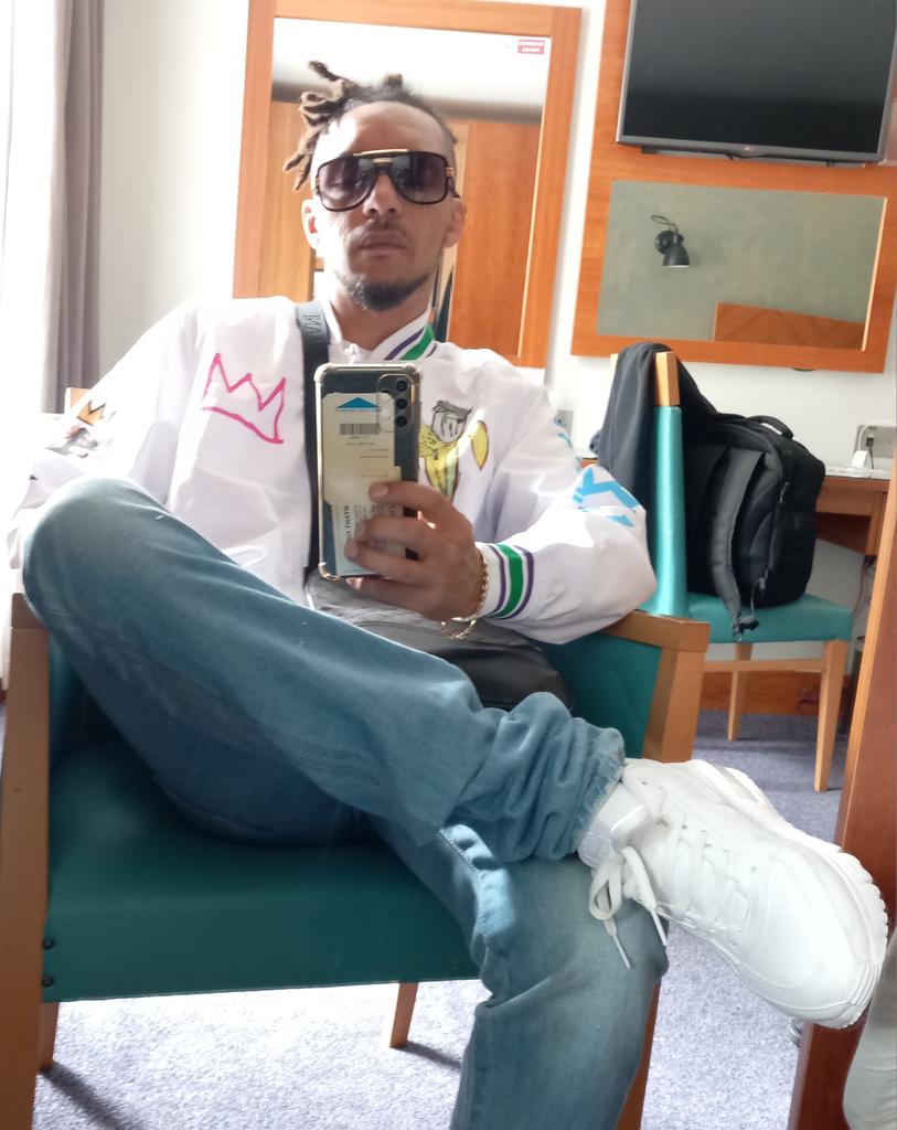 Tony D tweet media