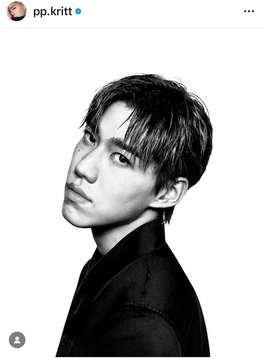 1991Kkkkkkk's tweet photo. #พีพีกฤษฏ์คนไทยคนแรก แจก 5000 (5คน) รีค่ะ

#PPKRITT BRAND AMBASSADOR OF #BALENCIAGA https://t.co/8vI7wdaD5B