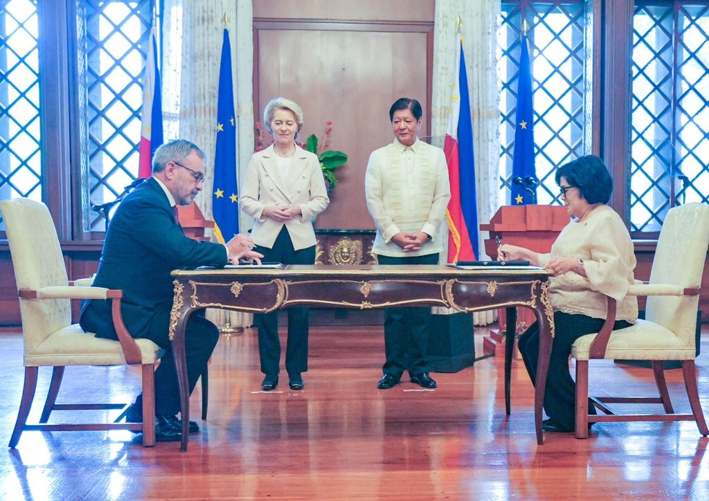 bongbongmarcos's tweet photo. With the grant of EUR 60 million, we will empower the country's climate action, renewable energy sector, and circular economy, promoting resource efficiency and waste reduction.
We are glad to announce the signing of the Green Economy Program with the European Commission today. Together, we're creating lasting growth, quality jobs, and a greener future for all.