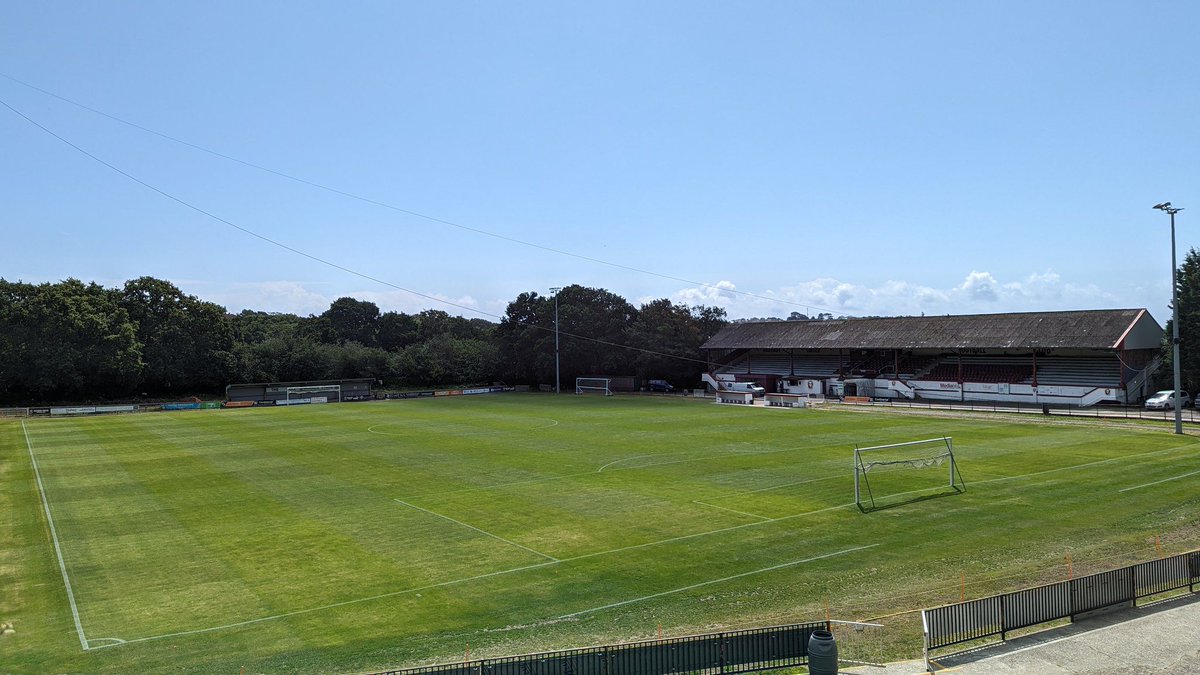 HastingsUFCW's tweet photo. The Continental Pilot Field is looking fresh

Are you ready to run out as a Hastings United Women's player?

We have squad spots to fill as we prepare for the 23/24 @LSEWomensFl season

If you're interested, contact First Team Manager Tom Young tom.young@hastingsunited.com

#COYU https://t.co/CI5eAX1JwF