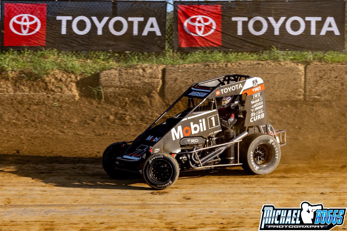 Few pics of <a href="/jadeavedisian/">Jade Avedisian</a> from Sunday at  Brushcreek Motorsports Complex with the <a href="/Xtreme_Outlaw/">Xtreme Outlaw Midget Series</a>