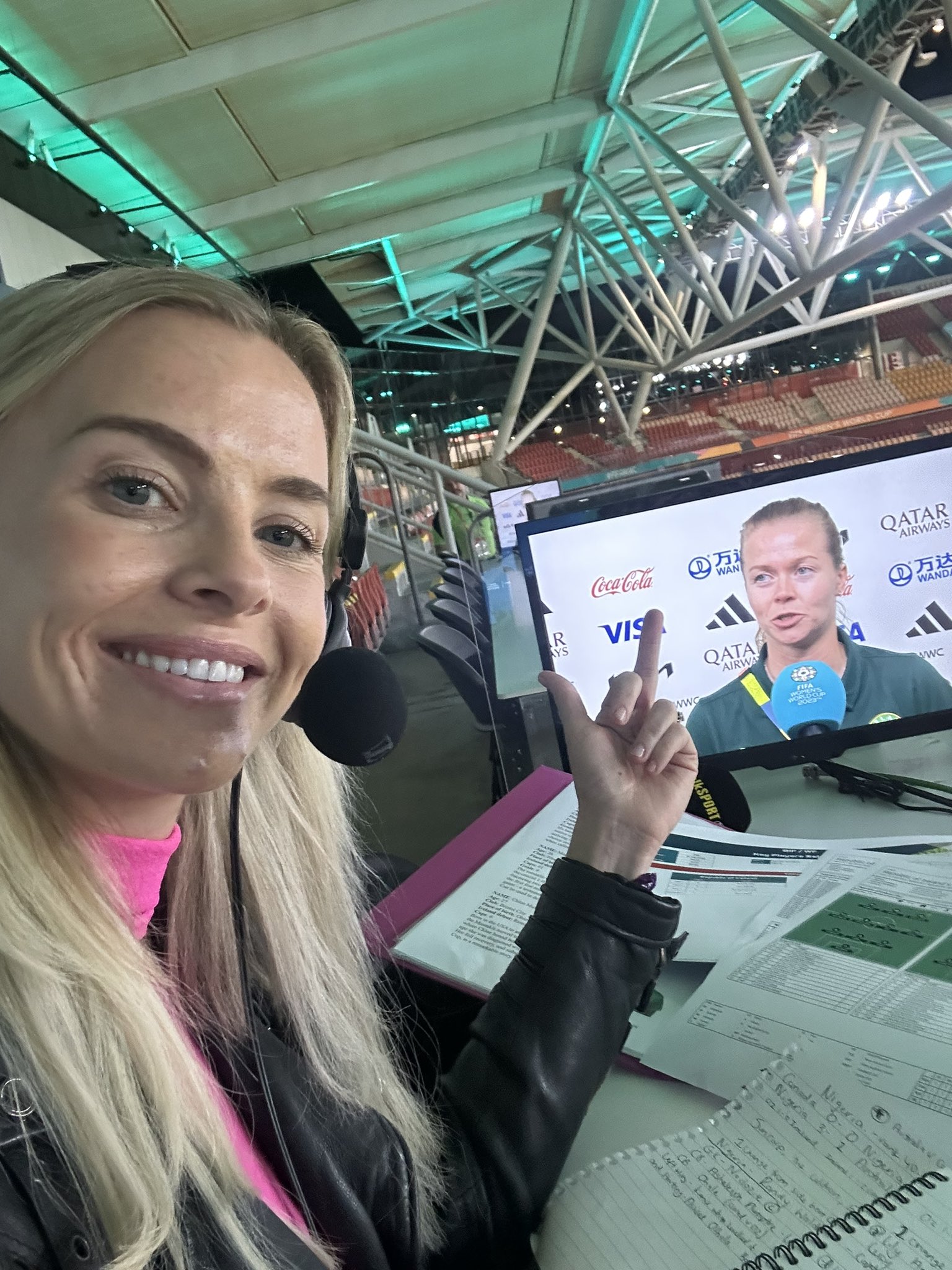 Shebahn Aherne on X: A special time! To work at the #FIFAWomensWorldCup  for @talkSPORT and watch my lesser looking sister @RueshaLJ play 3 great  games. It wasn't to be, but the girls