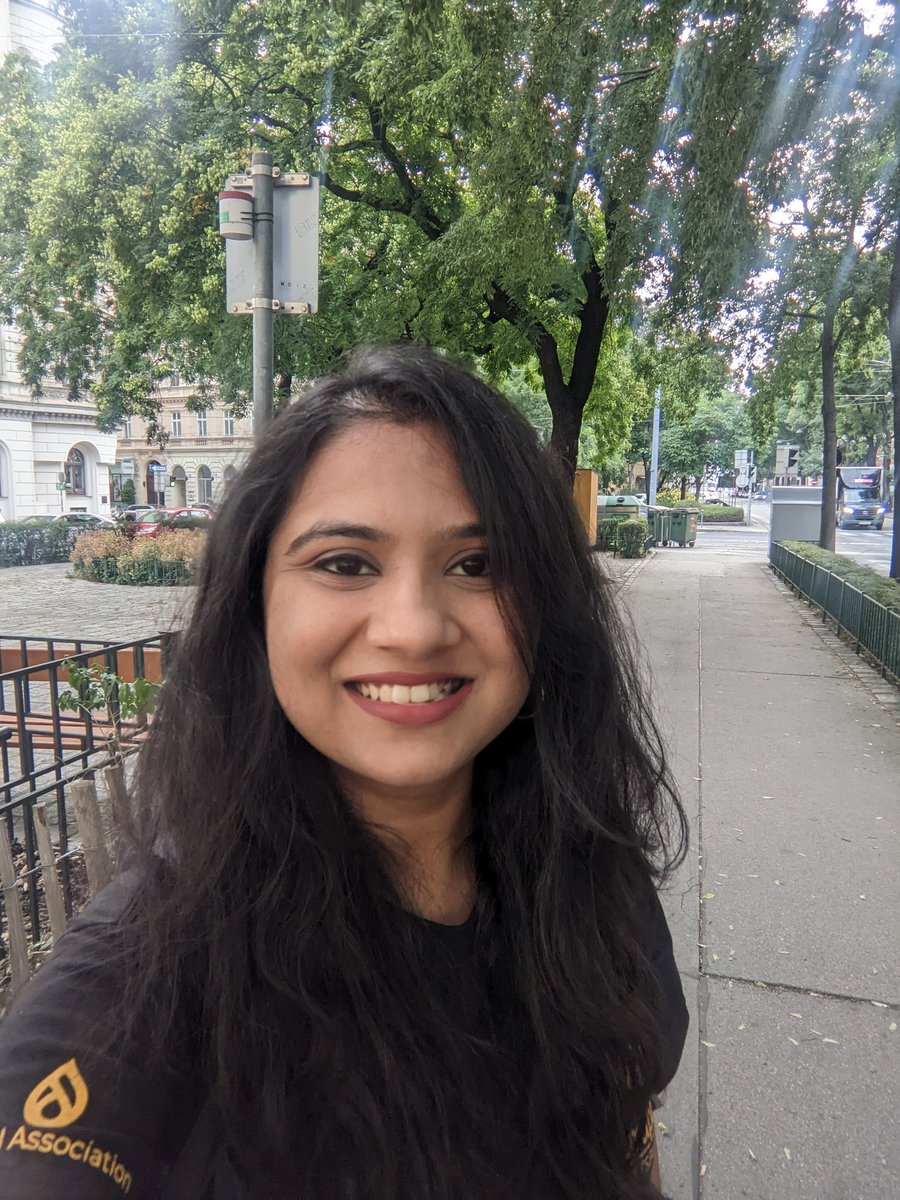 SurabhiGokte's tweet photo. My #DrupalDevDays Experience: Everyday from Dawn to Dusk!🌄🌅
From a bright-eyed start to a happy, smiling, and contented finish! ☺️
#Throwback #DDD23 #Drupal #OpenSource #NonCode #Community #CommunityContribution #Vienna https://t.co/R7pNq23pXN