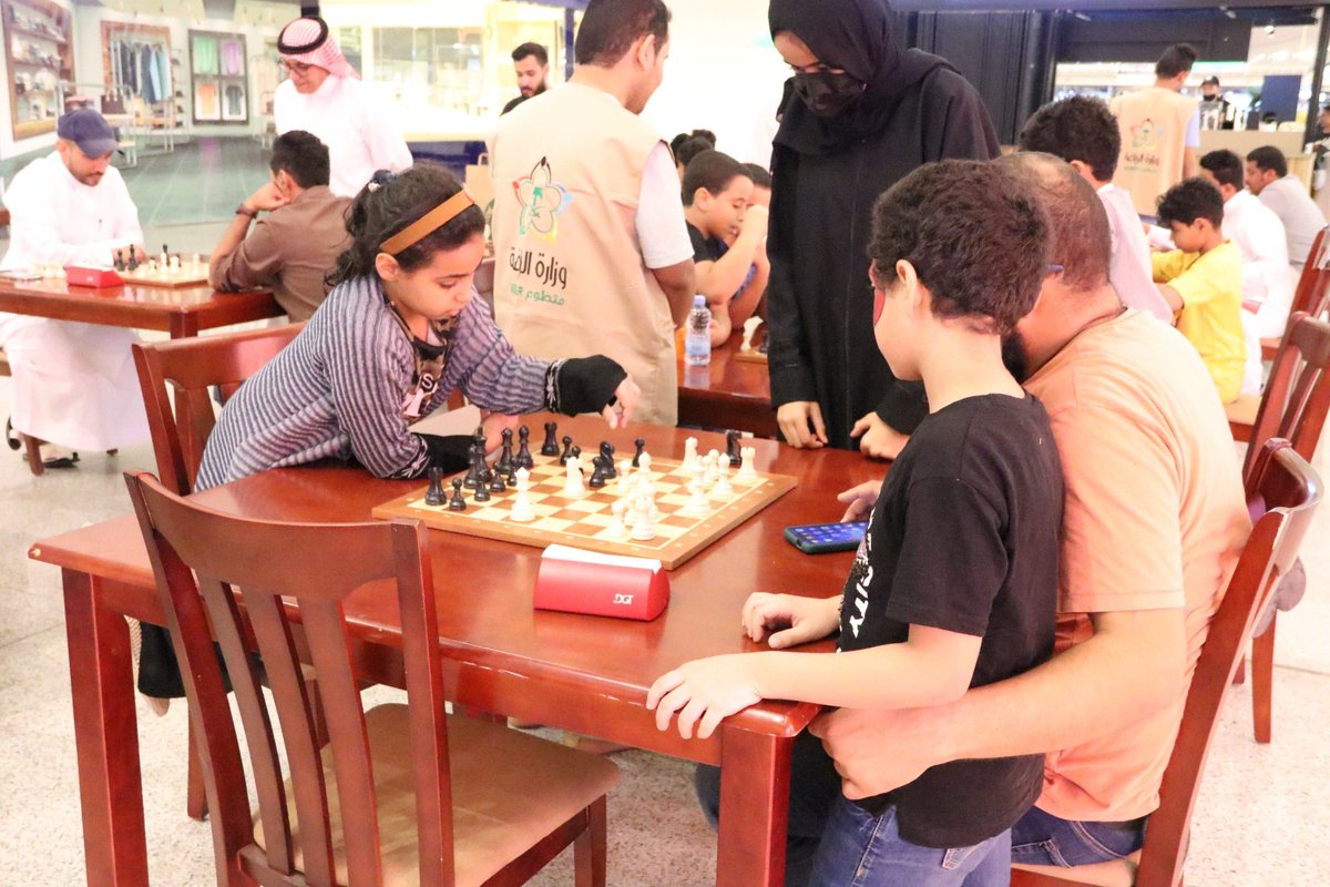 mosgovsa_live's tweet photo. ♟️| بالتعاون مع @KSAchess.. فعاليات متنوعة بمناسبة اليوم العالمي للشطرنج

📍| فرع وزارة الرياضة بمنطقة جازان https://t.co/DDptugUrzN