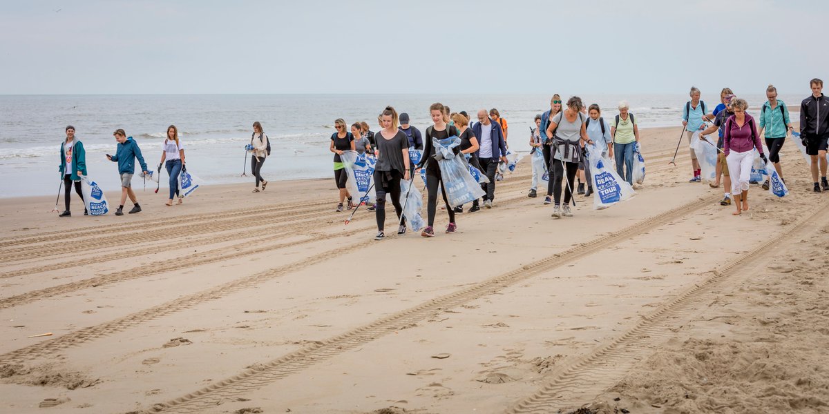 Van 1 t/m 15 augustus ruimt @denoordzee
voor alweer de tiende keer de héle Noordzeekust op! Op 3 &amp; 4 augustus 2023 komt de Boskalis Beach Cleanup Tour langs op Ameland! 
Help je mee? Schrijf je in ➡️ bit.ly/44KxF6b #beachcleanup #ameland #zwerfval
Foto: Jaap Lotstra