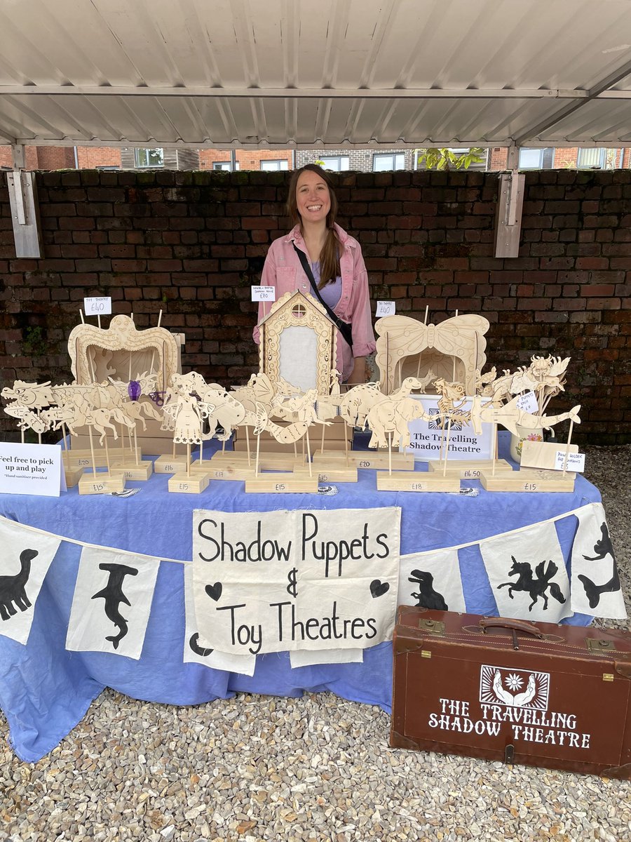Had a lovely day at Rex Market yesterday, thank you so much to all who made a purchase. I will keep you posted on future dates, watch this space 🌸 #toytheatres #shadowpuppet #puppets #handmadetoy #woodentoys #toytheatre #shadowpuppets