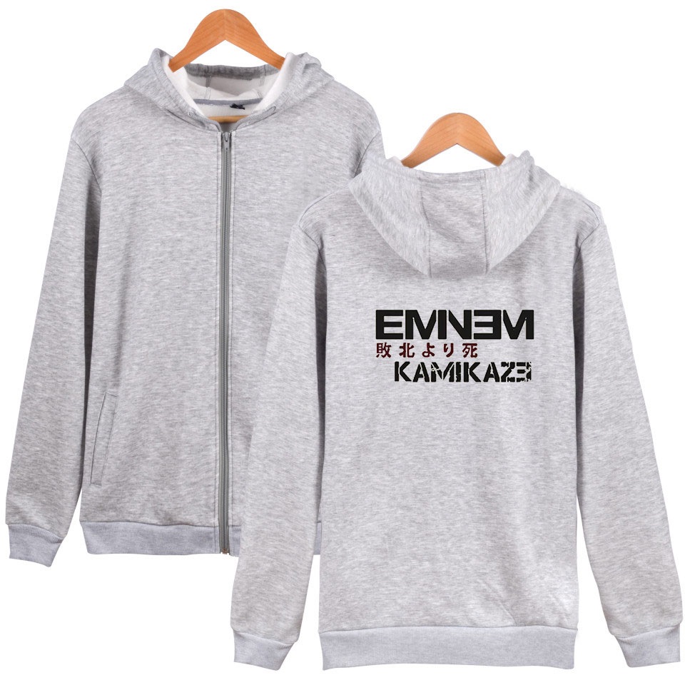 EminemMerch's tweet photo. Shop Eminem Merch  at https://t.co/ML6G4dWbr4 with FAST Worldwide Shipping.
.
#eminem #hiphop #kanye #m2bmb #musictobemurderedby

-Posted by OneUp https://t.co/cdsyr3Pryv