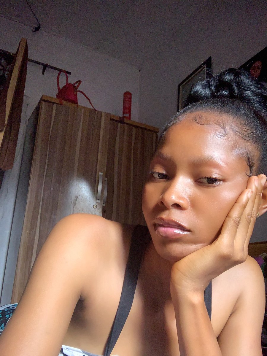 KiahSimi's tweet photo. Happy birthday birthday to me🎉🥳❤️ https://t.co/LLrBTVr6Y9