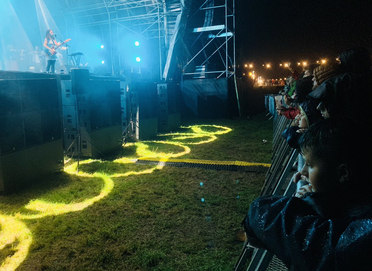 The Delgados (@delgados_the) on Twitter photo “I’m alright now, I can even take the 𝑟𝑎𝑖𝑛…”
Thank you to everyone who braved the Glasgow-like weather conditions last night to watch us close the wonderful <a href="/DeerShed/">Deer Shed Festival</a> festival.
Have a safe journey home and we’ll hopefully see you all again soon ❤️ “I’m alright now, I can even take the 𝑟𝑎𝑖𝑛…”
Thank you to everyone who braved the Glasgow-like weather conditions last night to watch us close the wonderful <a href="/DeerShed/">Deer Shed Festival</a> festival.
Have a safe journey home and we’ll hopefully see you all again soon ❤️